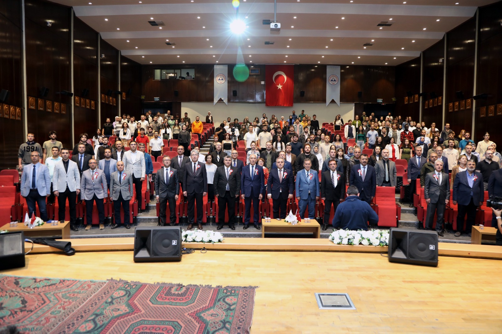 ERÜ Rektörü Altun, “Ahilik, bir meslek teşkilatı olmanın ötesindedir”